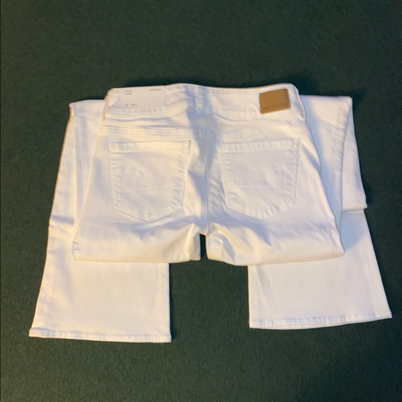 🤩 AE ARTIST® FLARE JEAN | White | 2 Regular - Picture 4 of 8